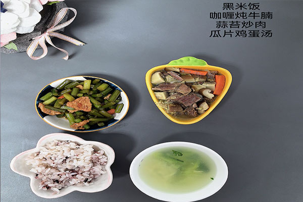 午餐