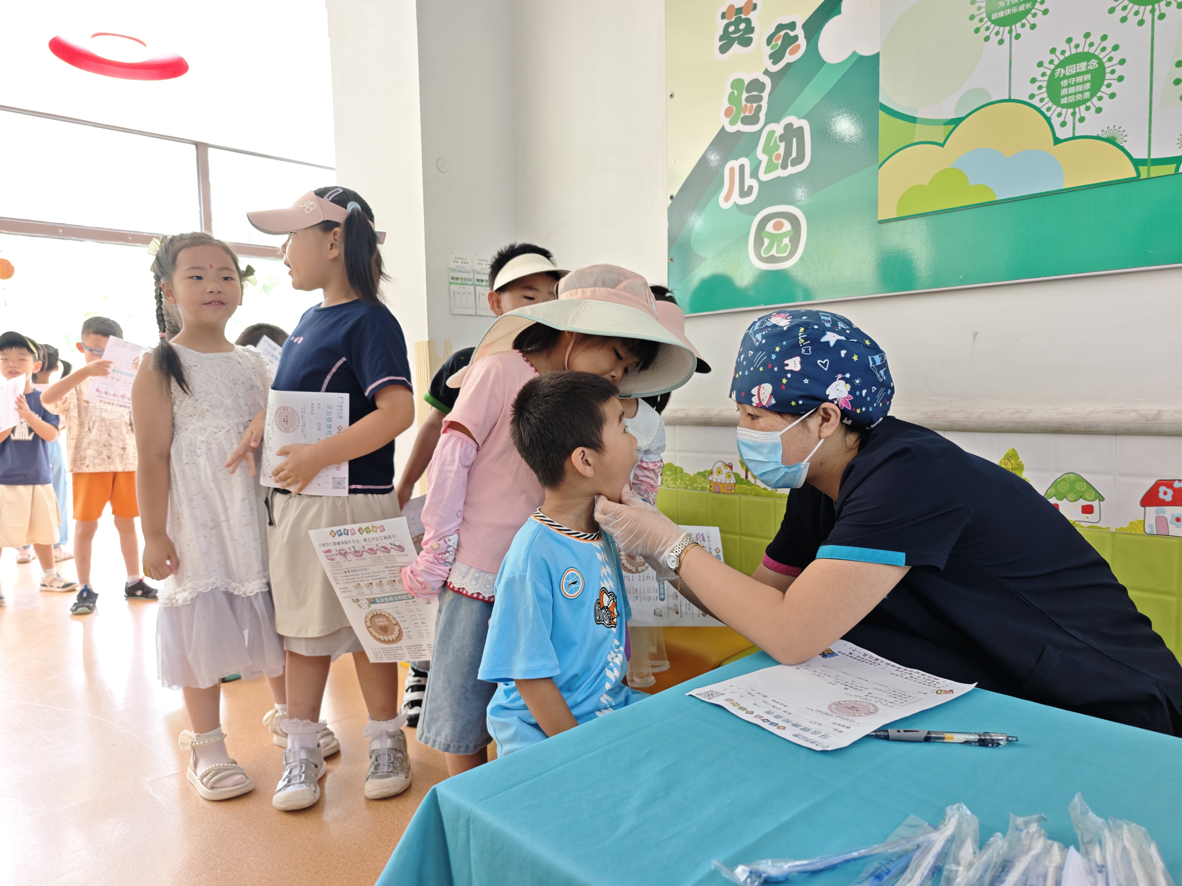 筛查眼齿 守护童真┃蒲公英实验幼儿园幼儿保健活动